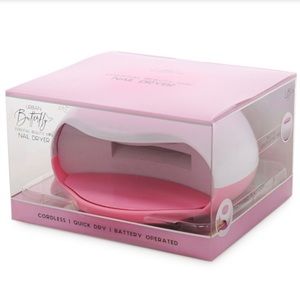 Urban Butterfly Essential Beauty Mini Nail
Dryer - Pink - NIB!